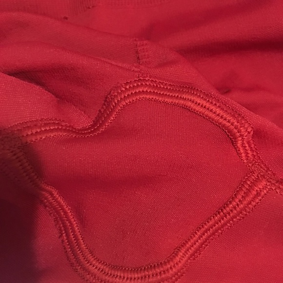 Lululemon size 4 zone in pants - Picture 4 of 5
